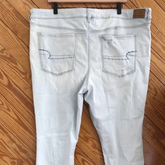 American Eagle High Rise Distressed Raw Hem Jeans - Picture 2 of 6